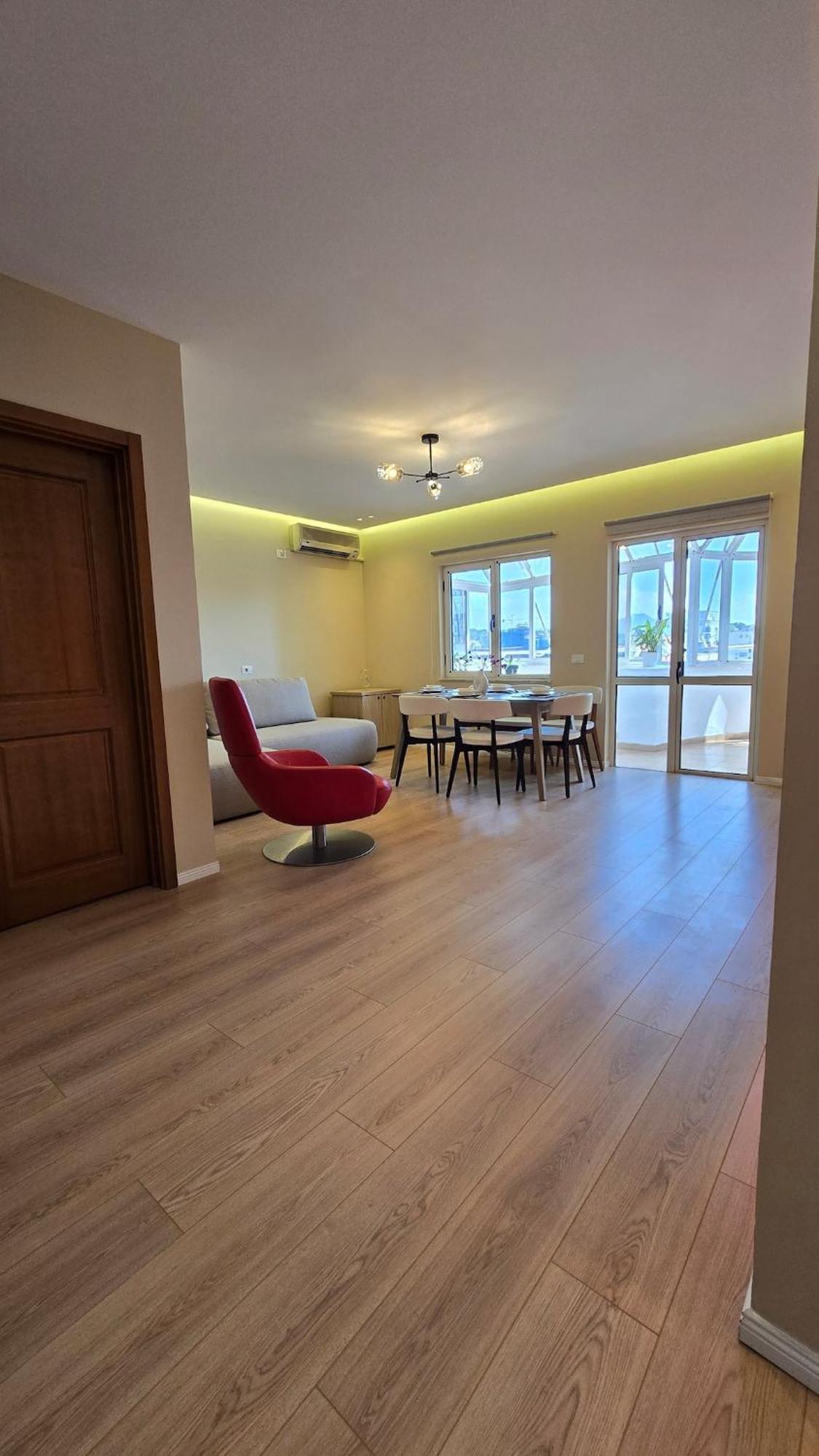 Sky Penthouse Tirana
