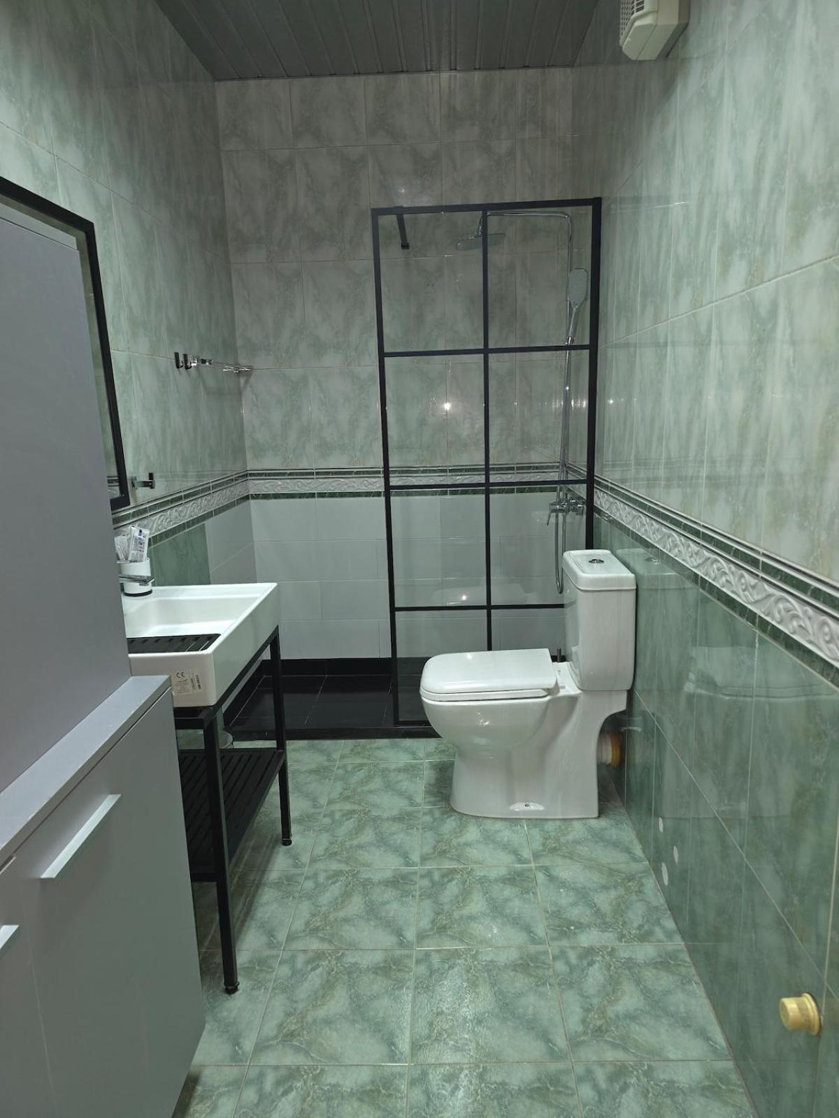 Sky Penthouse * Tirana